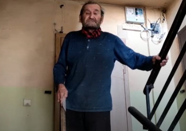 Мъж на 92 години е заловен да управлява лек автомобил